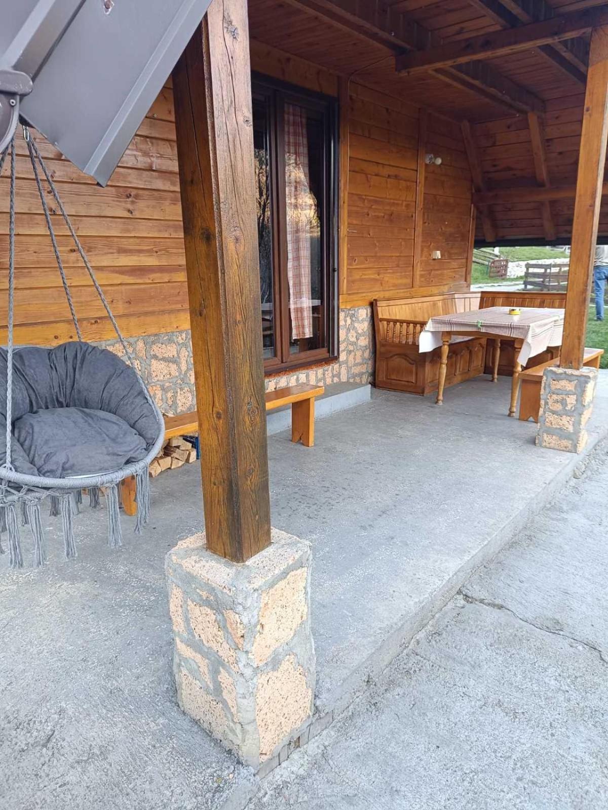 Willa Vikendica Neven Zaovine Zewnętrze zdjęcie